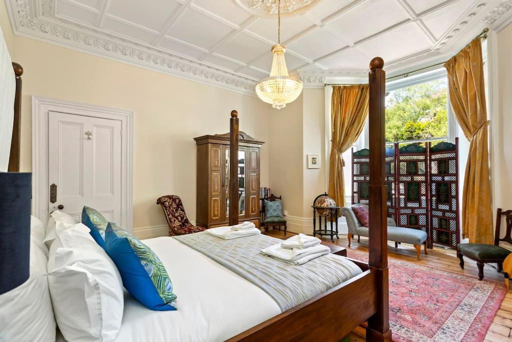 St Leonards-on-SeaLuxurious Victorian, A Few Minutes From The Beach - Sleeps 2 Adults And Up To 3 Childrenアパートメント エクステリア 写真