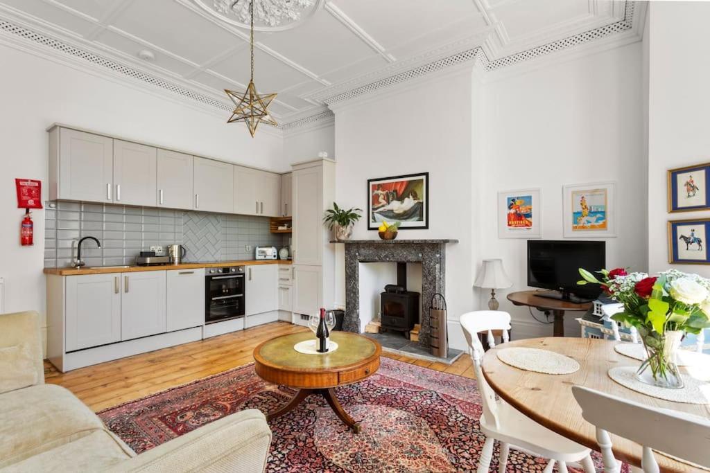 St Leonards-on-SeaLuxurious Victorian, A Few Minutes From The Beach - Sleeps 2 Adults And Up To 3 Childrenアパートメント エクステリア 写真
